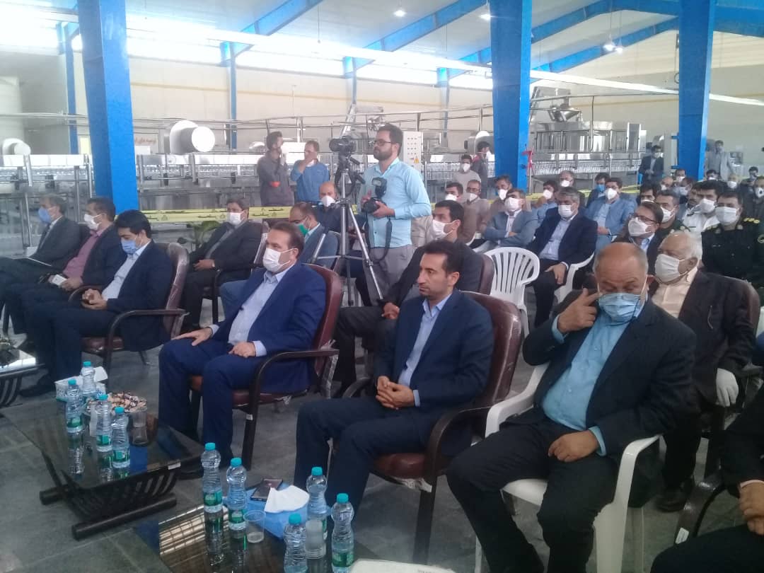 افتتاح کارخانه آب معدنی آبشار دنا در شهرستان اقلید توسط استاندار فارس