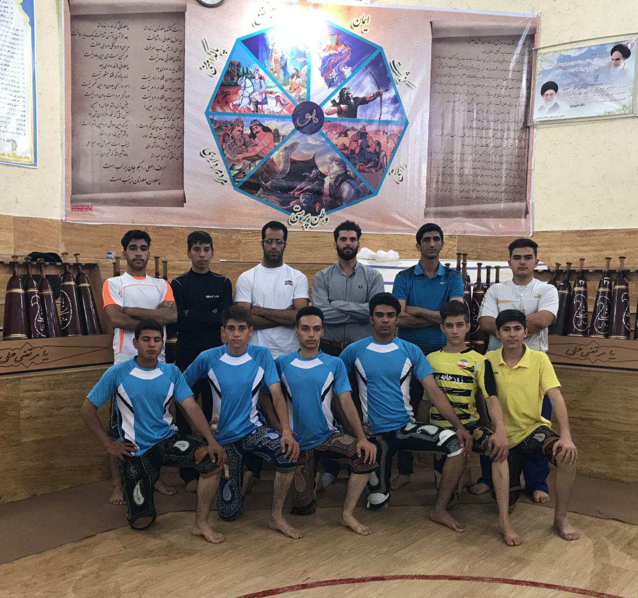 اردوی آمادگی تیم زورخانه ای جوانان استان فارس در اقلید در حال برگزاری است 