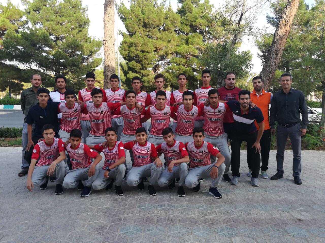 اعزام تیم فوتسال غدیر اقلید به مسابقات لیگ برتر نوجوانان کشور