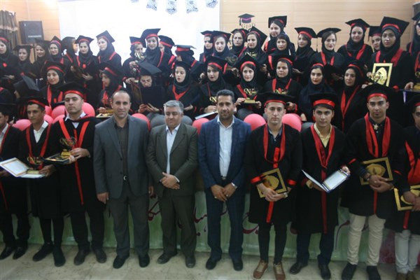 جشن دانش‌آموختگی دانشجویان پرستاری دانشگاه آزاداسلامی اقلید برگزار شد