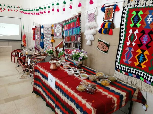 فعالیت ۱۴ صندوق اعتبارات خرد زنان روستایی در اقلید فارس